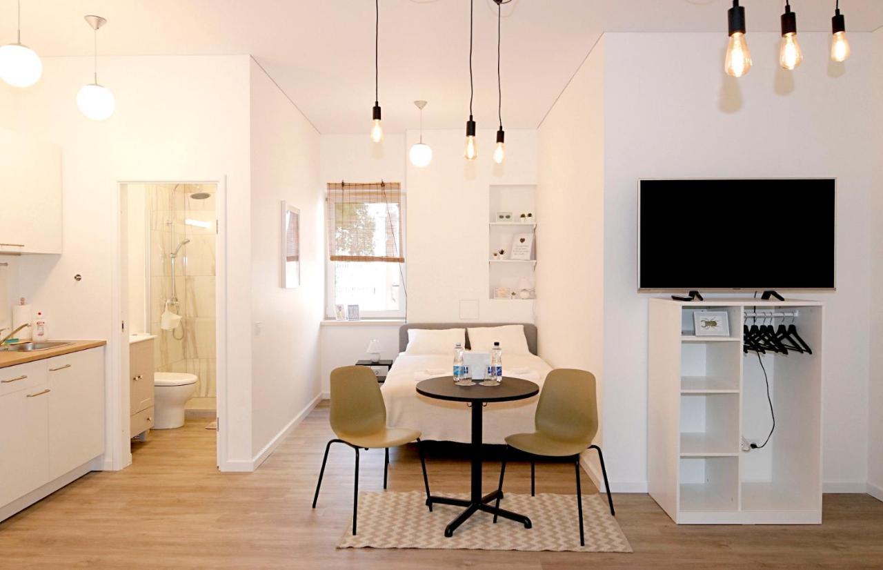 קובנה Minimalist Studio Old Town Apartments By Hostlovers מראה חיצוני תמונה