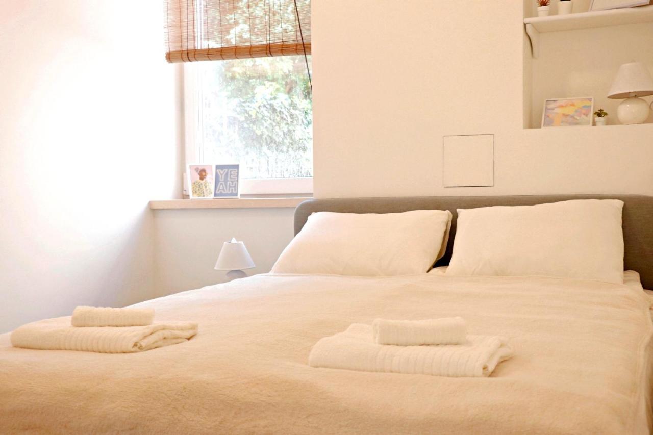 קובנה Minimalist Studio Old Town Apartments By Hostlovers מראה חיצוני תמונה